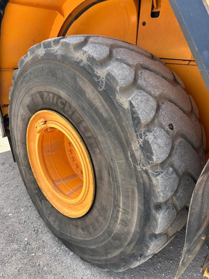 Wheel loader Hyundai HL 970: picture 33