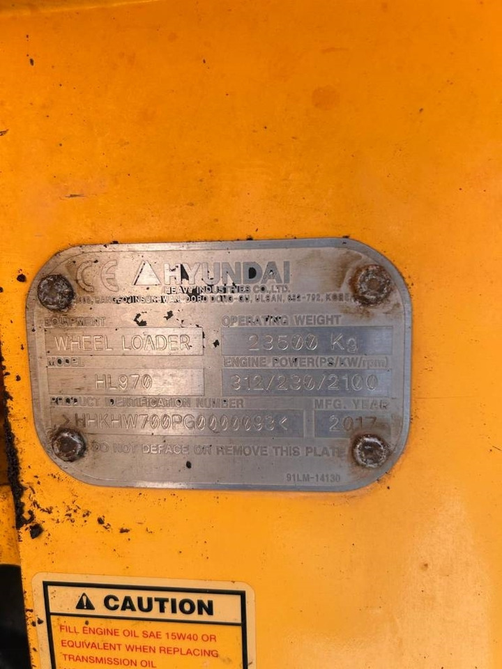 Wheel loader Hyundai HL 970: picture 9
