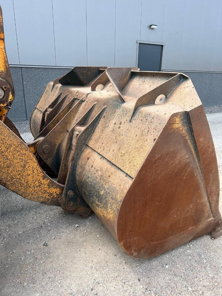 Wheel loader Hyundai HL 970: picture 13