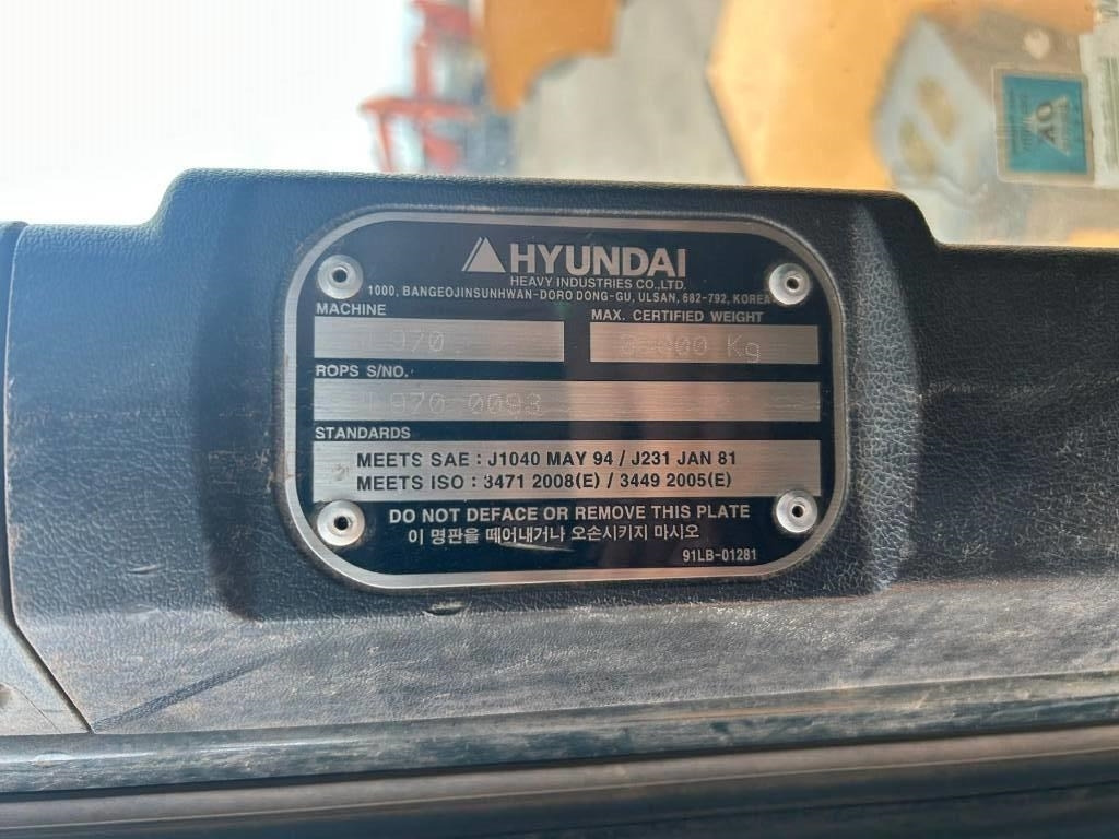 Wheel loader Hyundai HL 970: picture 21
