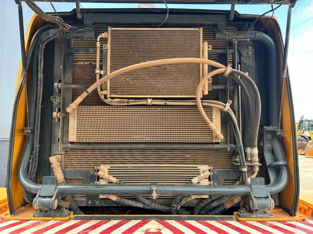 Wheel loader Hyundai HL 970: picture 31