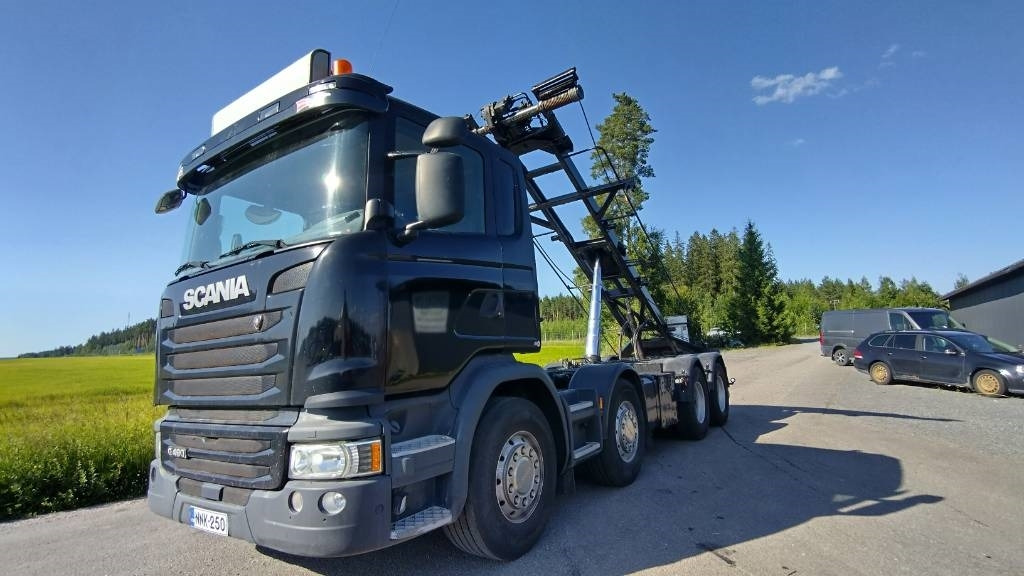 Scania R490 8x4 multilift vaijerilaite,napaperät - Skip loader truck: picture 2 Scania R490 8x4 multilift vaijerilaite,napaperät - Skip loader truck: picture 2