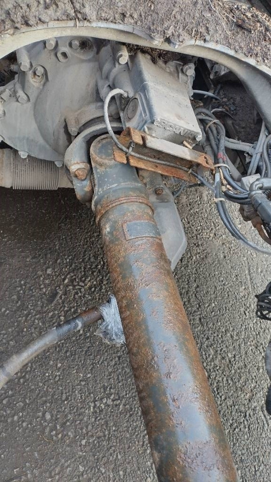 Scania R580 8x2 täysilma alusta,8m runko  - Cab chassis truck: picture 5 Scania R580 8x2 täysilma alusta,8m runko  - Cab chassis truck: picture 5