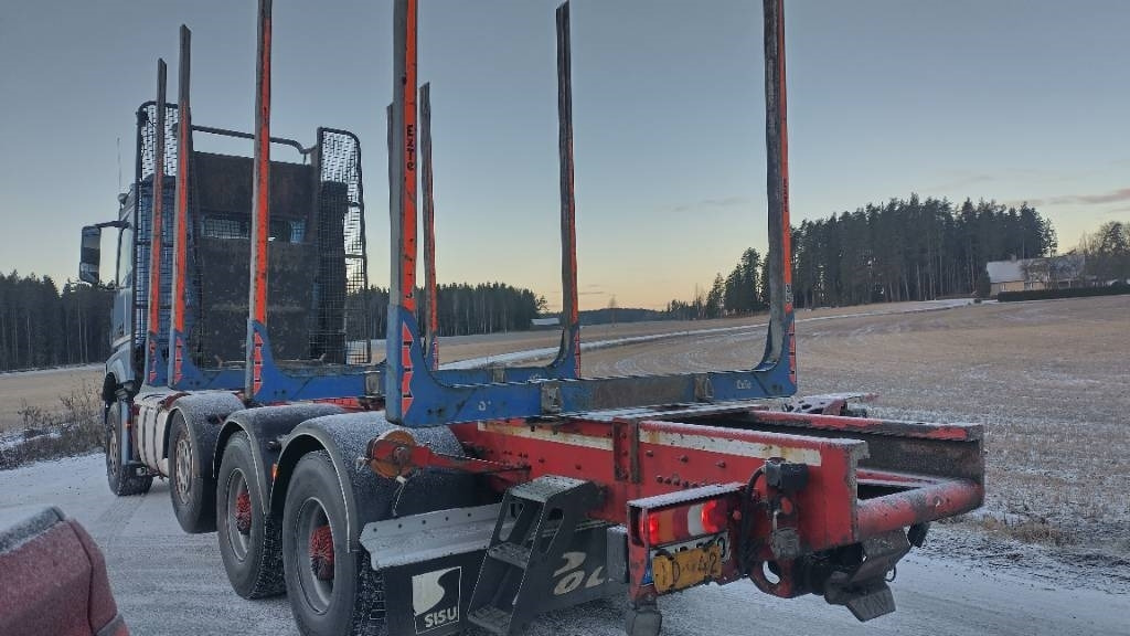 Sisu 625 Polar puuauto, Fuller , SIISTI AUTO - Logging truck: picture 3 Sisu 625 Polar puuauto, Fuller , SIISTI AUTO - Logging truck: picture 3