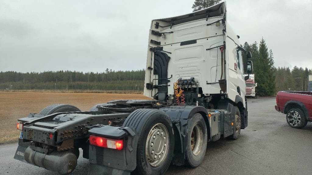 Renault T520 6x2 vetoauto - Tractor truck: picture 5 Renault T520 6x2 vetoauto - Tractor truck: picture 5