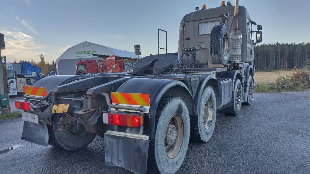 Scania R144 530 8x4 RASKASVETURI - Tractor truck: picture 5 Scania R144 530 8x4 RASKASVETURI - Tractor truck: picture 5