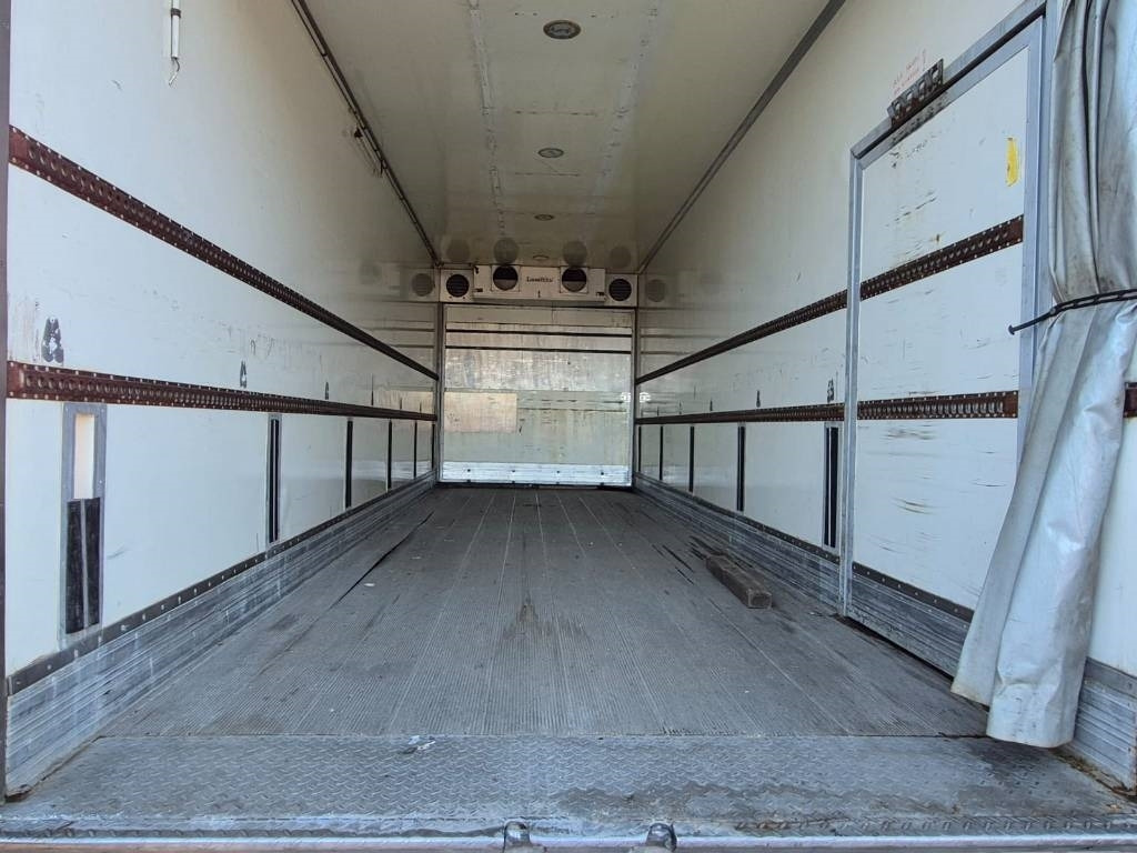 Volvo FM D11 450 6x2 umpikori+pl-nostin - Box truck: picture 5 Volvo FM D11 450 6x2 umpikori+pl-nostin - Box truck: picture 5