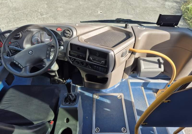 Irisbus CROSSWAY/ SPROWADZONY/ 12 M / KLIMA / EEV - Suburban bus: picture 3 Irisbus CROSSWAY/ SPROWADZONY/ 12 M / KLIMA / EEV - Suburban bus: picture 3