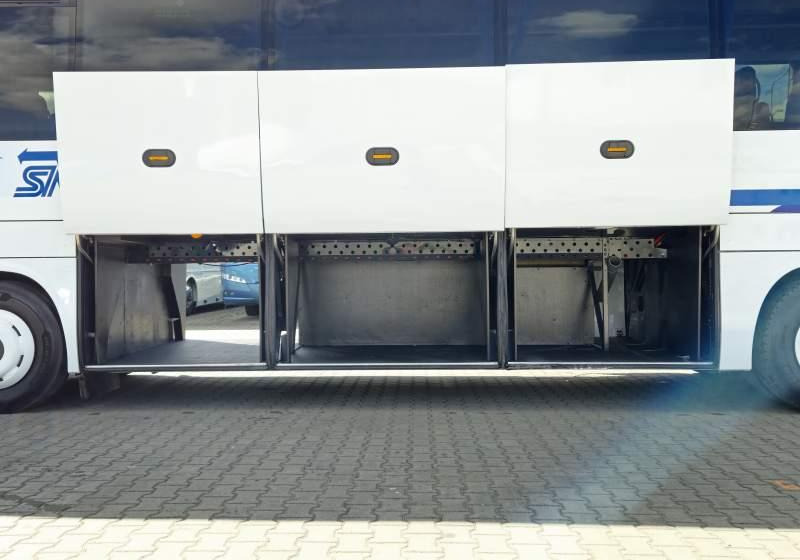 Coach Iveco MAGELYS / SPROWADZONE / MANUAL / 12.20 M: picture 17