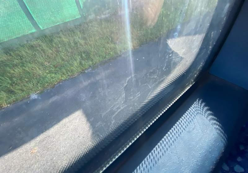 Neoplan TRENDLINER / SPROWADZONY / KLIMATYZACJA/ MANUAL - Suburban bus: picture 3 Neoplan TRENDLINER / SPROWADZONY / KLIMATYZACJA/ MANUAL - Suburban bus: picture 3