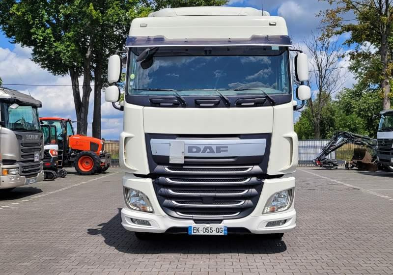 DAF XF510 SPACE CAB / SPROWADZONY / MANUAL / RETARDER - Tractor truck: picture 2 DAF XF510 SPACE CAB / SPROWADZONY / MANUAL / RETARDER - Tractor truck: picture 2