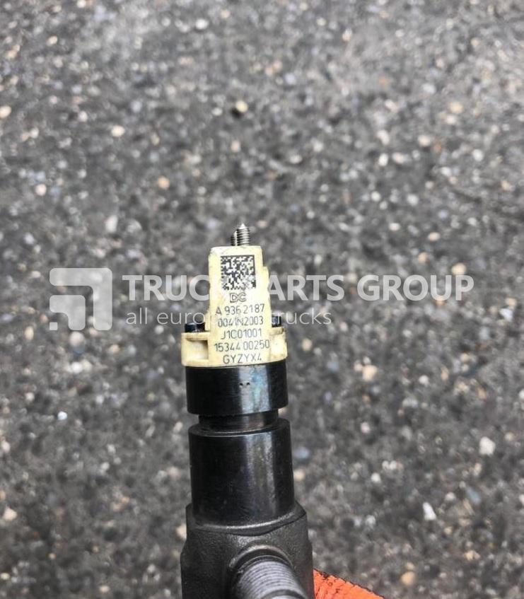 Mercedes Benz Atego EURO 6, EURO6, emission, atego 3, atego III, injectors, injector unit, 9360701787, 9360702187, 9361787, 9362187, OM936LA, 6 cylinder engine, OM934LA, 4 cylinder engine, BEBJ1C01001 - Injection pump for Truck: picture 1 Mercedes Benz Atego EURO 6, EURO6, emission, atego 3, atego III, injectors, injector unit, 9360701787, 9360702187, 9361787, 9362187, OM936LA, 6 cylinder engine, OM934LA, 4 cylinder engine, BEBJ1C01001 - Injection pump for Truck: picture 1