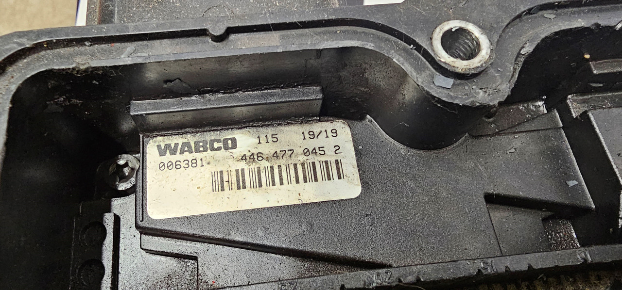 MAN MAN, TGL, TGM, gearbox control unit, gearbox control, transmission control, POWERPACK, 6AS-850, SAE3 KV 120, 81320046001, 81320046094, 81320046134, 81320046169, electronic control unit assembly gearbo - Spare parts: picture 4 MAN MAN, TGL, TGM, gearbox control unit, gearbox control, transmission control, POWERPACK, 6AS-850, SAE3 KV 120, 81320046001, 81320046094, 81320046134, 81320046169, electronic control unit assembly gearbo - Spare parts: picture 4