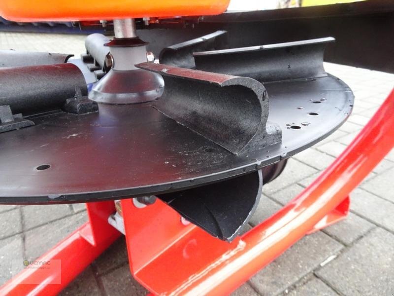 New Sand/ Salt spreader Dexwal Salzstreuer Düngerstreuer Streuer Trichterstreuer 200 Liter: picture 16