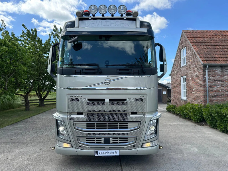 Volvo FH 460 / GLOBETROTTER / EURO 6 / I-Shift / HYDRAULIC / FULL AIR / NEW TACHO - Tractor truck: picture 2 Volvo FH 460 / GLOBETROTTER / EURO 6 / I-Shift / HYDRAULIC / FULL AIR / NEW TACHO - Tractor truck: picture 2