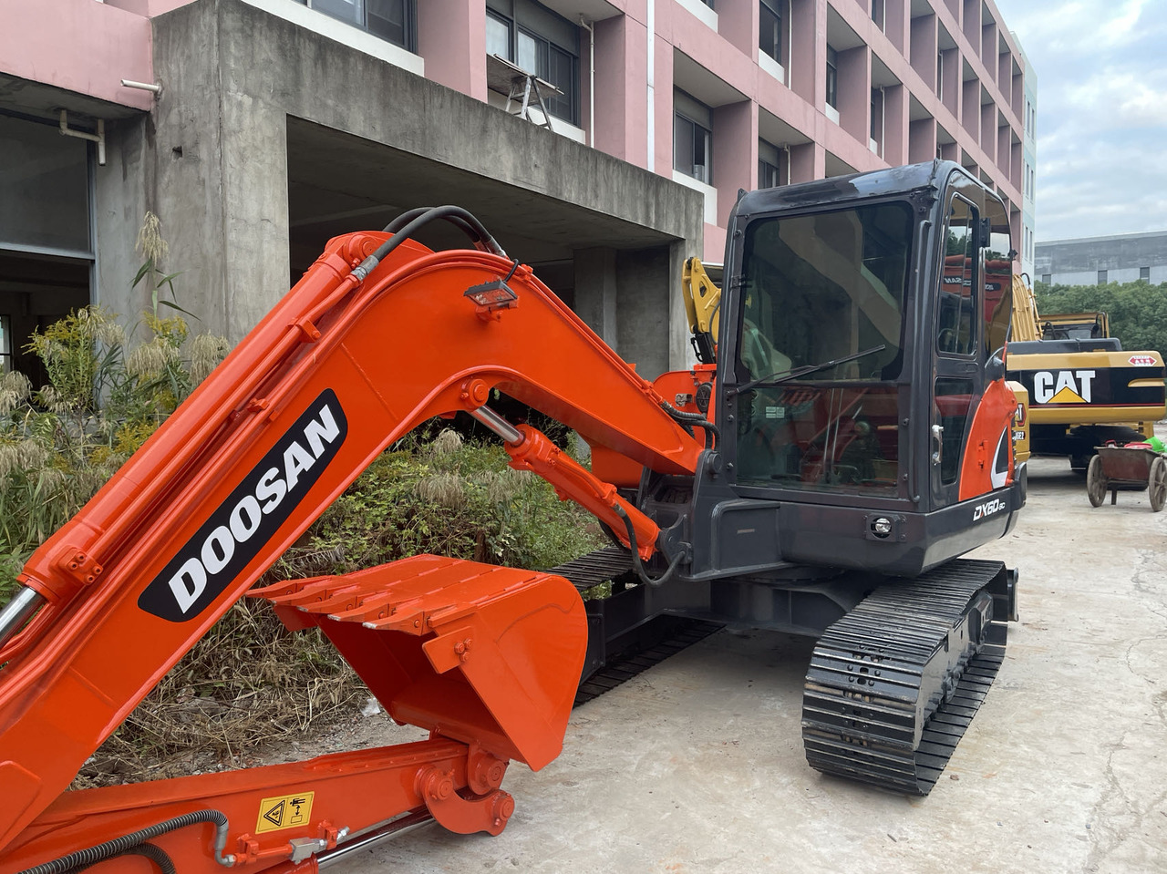 DOOSAN DX60-9C - Crawler excavator: picture 4 DOOSAN DX60-9C - Crawler excavator: picture 4