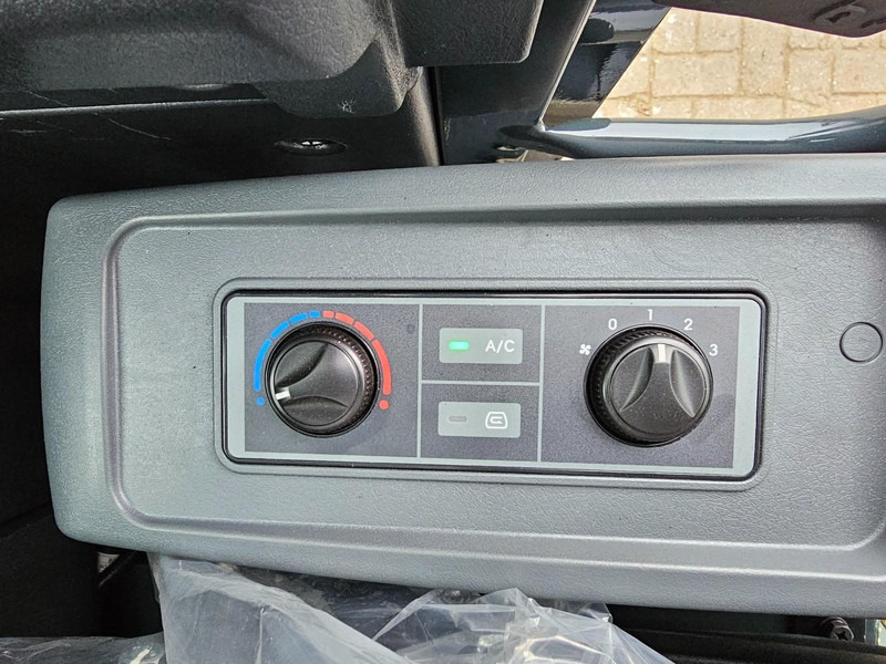 Mini excavator Hyundai HX60PRO: picture 13 Mini excavator Hyundai HX60PRO: picture 13