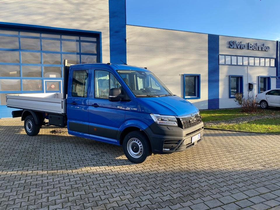 MAN TGE 3.180 4x4 Doka Pritsche Lang *INKL.19% MWT* AUTOMATIK*LED*CAM*AHK*TEMPO*STANDHZG*UVM* - Open body delivery van, Combi van: picture 1 MAN TGE 3.180 4x4 Doka Pritsche Lang *INKL.19% MWT* AUTOMATIK*LED*CAM*AHK*TEMPO*STANDHZG*UVM* - Open body delivery van, Combi van: picture 1