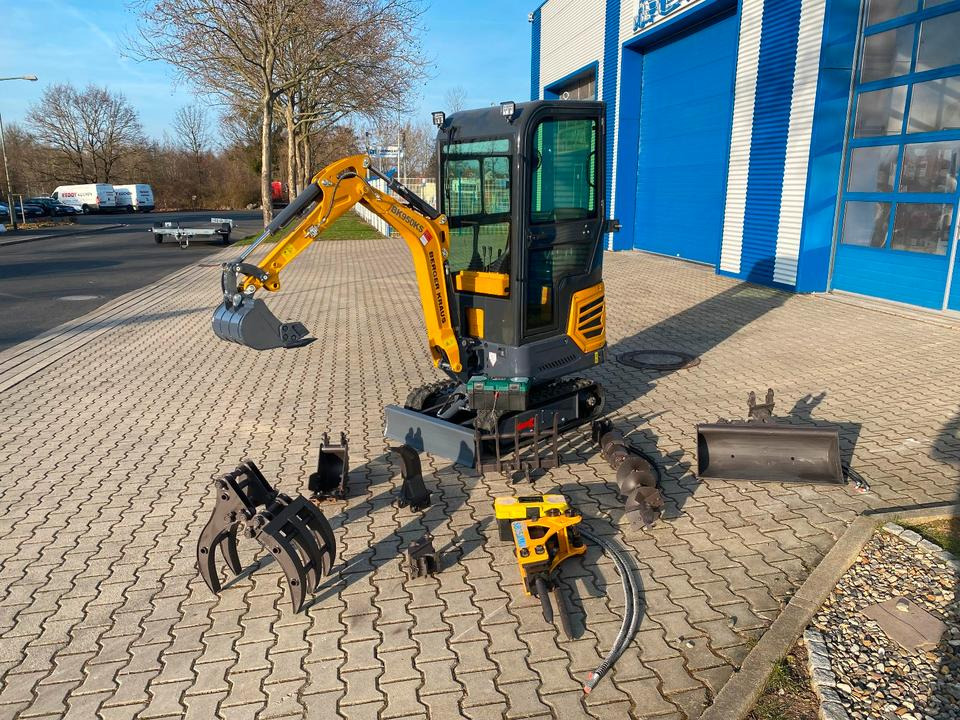 Minibagger BK950KS + Zubehör *INKL.19% MWST*BERGER KRAUS*KABINE*SOFORT!* - Mini excavator: picture 3 Minibagger BK950KS + Zubehör *INKL.19% MWST*BERGER KRAUS*KABINE*SOFORT!* - Mini excavator: picture 3