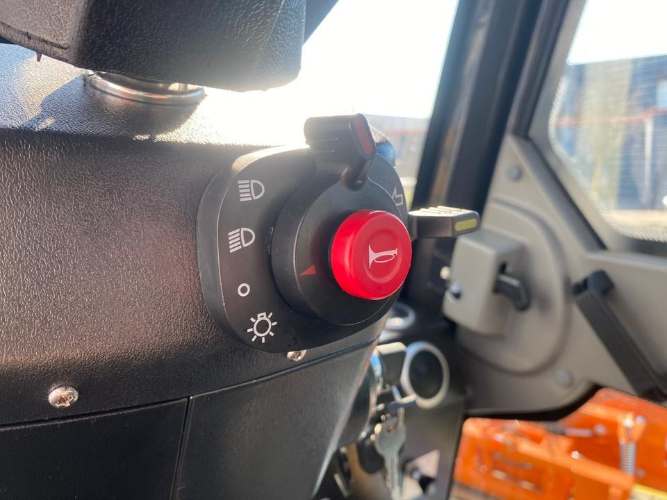 Compact loader Radlader/Hoflader BK810 inkl. Tieflader und Winterpaket *INKL.19% MWST*BERGER KRAUS* KUBOTA*EURO*CE*: picture 19 Compact loader Radlader/Hoflader BK810 inkl. Tieflader und Winterpaket *INKL.19% MWST*BERGER KRAUS* KUBOTA*EURO*CE*: picture 19