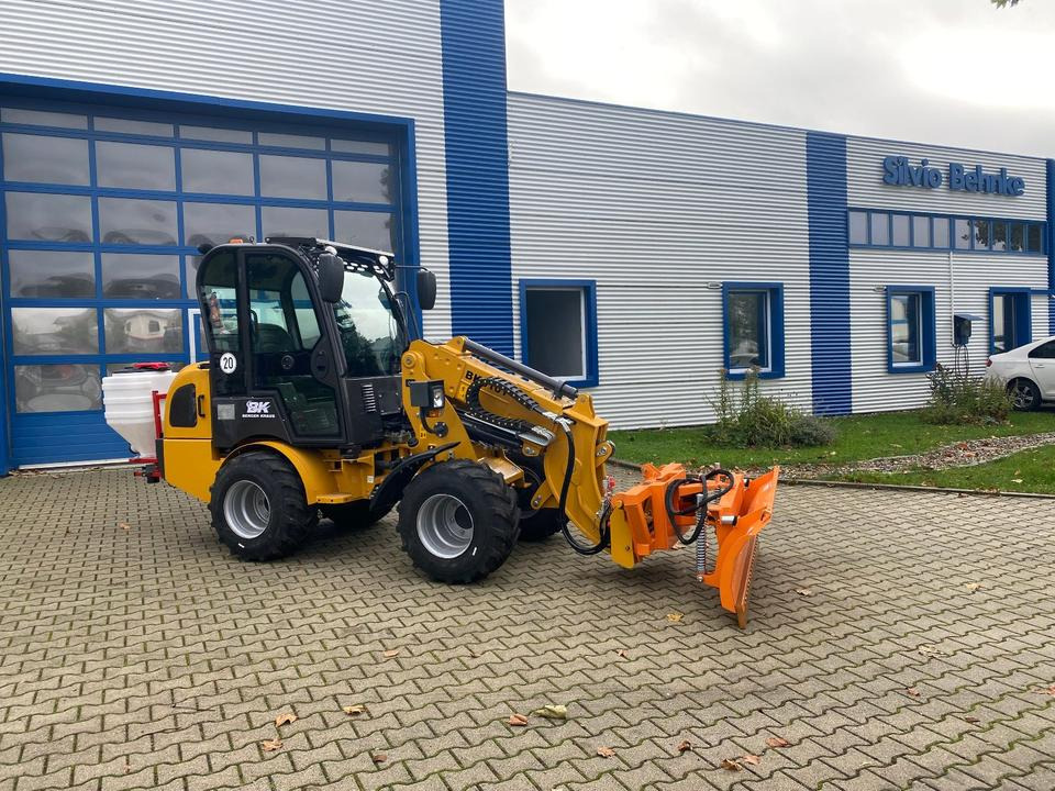 Teleskoplader/Radlader BK810T inkl. Winter-Komplettpaket *INKL.19% MWST*BERGER KRAUS*KUBOTA*EURO*CE* - Telescopic wheel loader: picture 1 Teleskoplader/Radlader BK810T inkl. Winter-Komplettpaket *INKL.19% MWST*BERGER KRAUS*KUBOTA*EURO*CE* - Telescopic wheel loader: picture 1