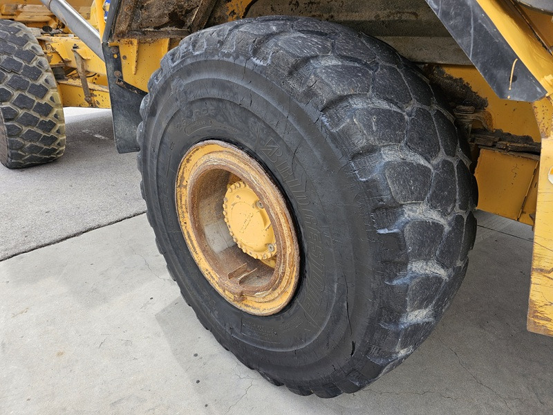 Articulated dumper VOLVO A35D: picture 17