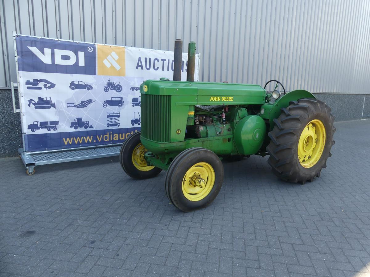 John-Deere AR - Farm tractor: picture 1 John-Deere AR - Farm tractor: picture 1