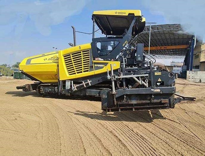 Bomag BF700C-2 - Asphalt paver: picture 3 Bomag BF700C-2 - Asphalt paver: picture 3