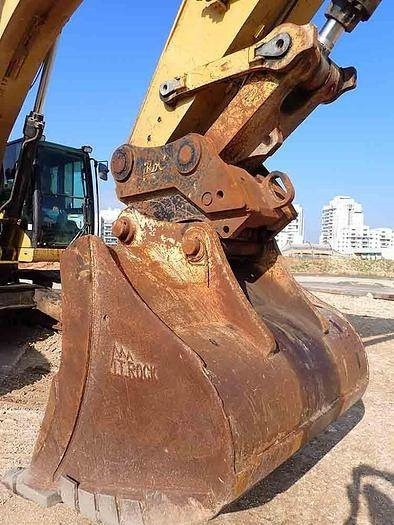 Excavator CAT 345DL ME: picture 17