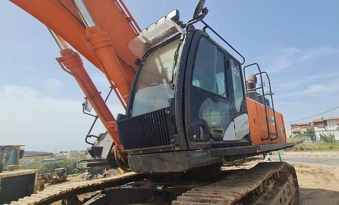 Hitachi ZX470LCH-5B - Excavator: picture 3 Hitachi ZX470LCH-5B - Excavator: picture 3