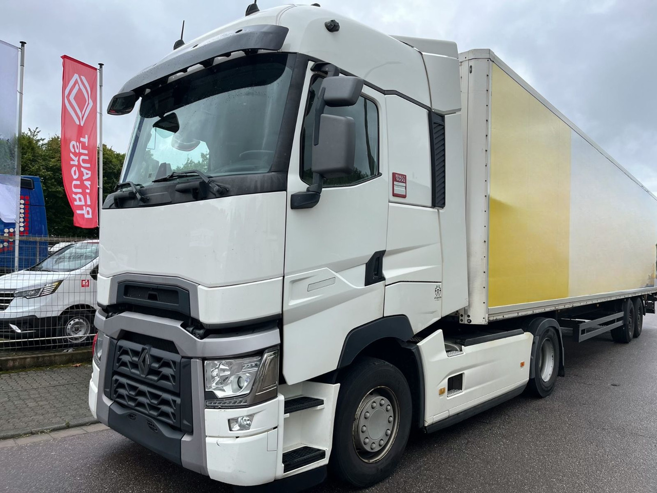 Renault T480 - Tractor truck: picture 2 Renault T480 - Tractor truck: picture 2