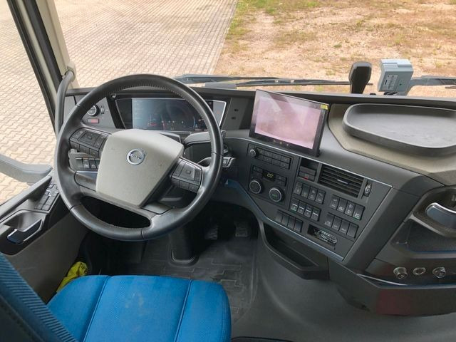 Volvo FH460 8x2 TRIDEM VLA&NLA gelenkt*FASSI F215AS.24 leasing Volvo FH460 8x2 TRIDEM VLA&NLA gelenkt*FASSI F215AS.24: picture 22