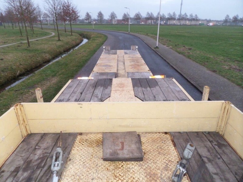 Nooteboom MCO 48-03V/L - Low loader semi-trailer: picture 4 Nooteboom MCO 48-03V/L - Low loader semi-trailer: picture 4