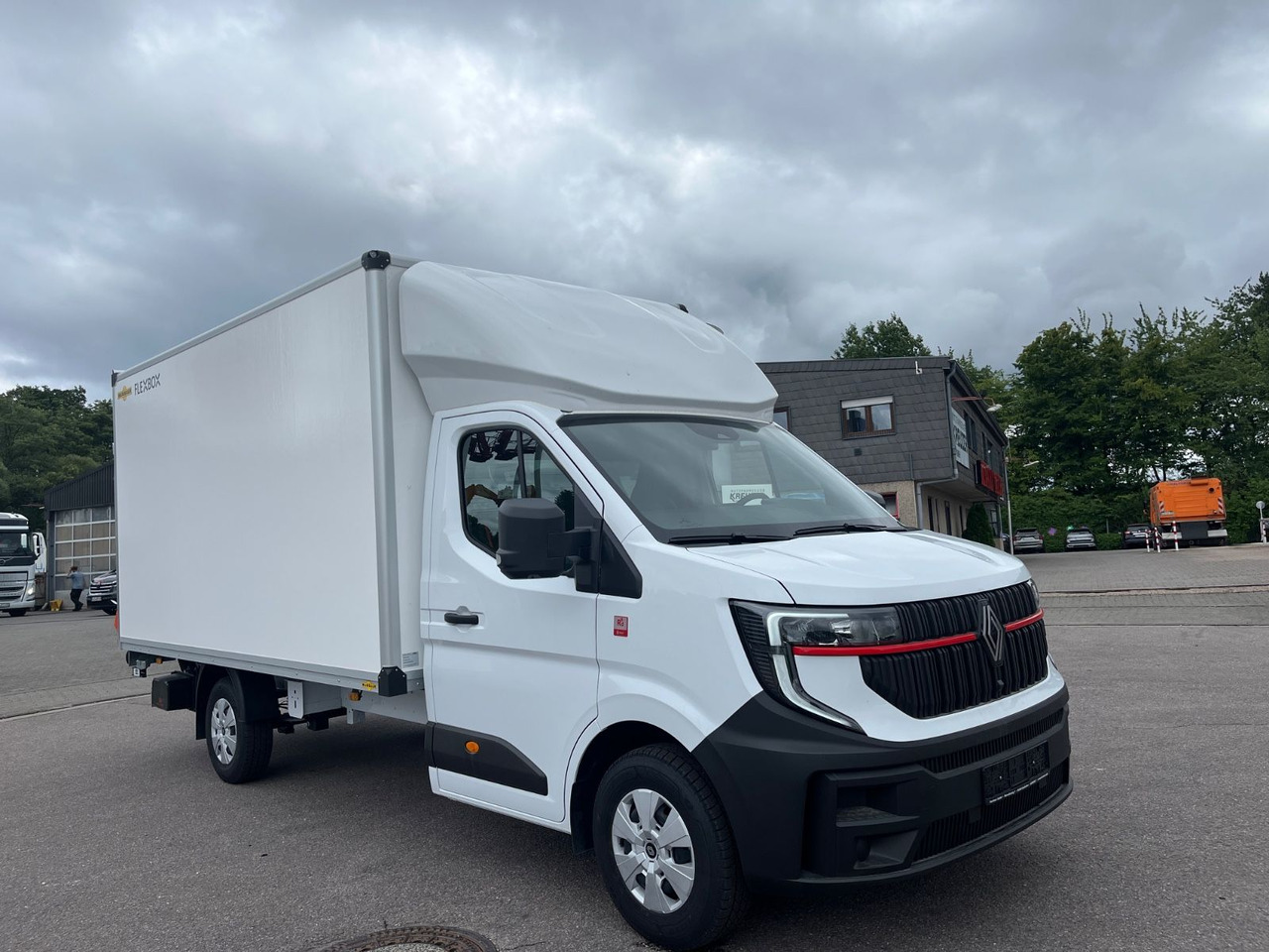Renault MASTER HUMBAUR KOFFER - Closed box van: picture 2 Renault MASTER HUMBAUR KOFFER - Closed box van: picture 2