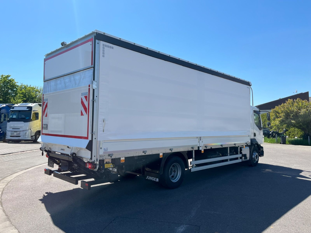 Volvo FL 16.280 Junge Schiebeplane - Curtain side truck: picture 5 Volvo FL 16.280 Junge Schiebeplane - Curtain side truck: picture 5