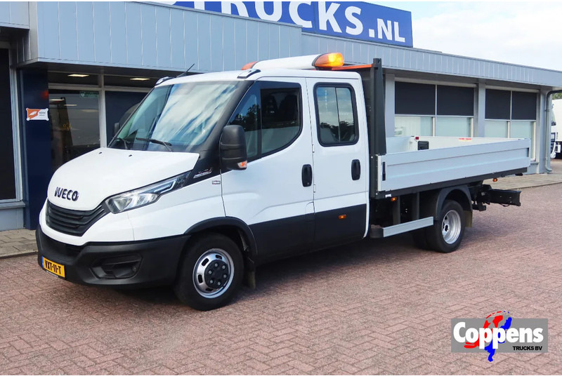 Iveco Daily 35C16 HI Matic Dubbele cabine open 7 persoons uitvoering. Dubbel lucht achter as. 3.0 L motor - Commercial truck, Combi van: picture 1 Iveco Daily 35C16 HI Matic Dubbele cabine open 7 persoons uitvoering. Dubbel lucht achter as. 3.0 L motor - Commercial truck, Combi van: picture 1