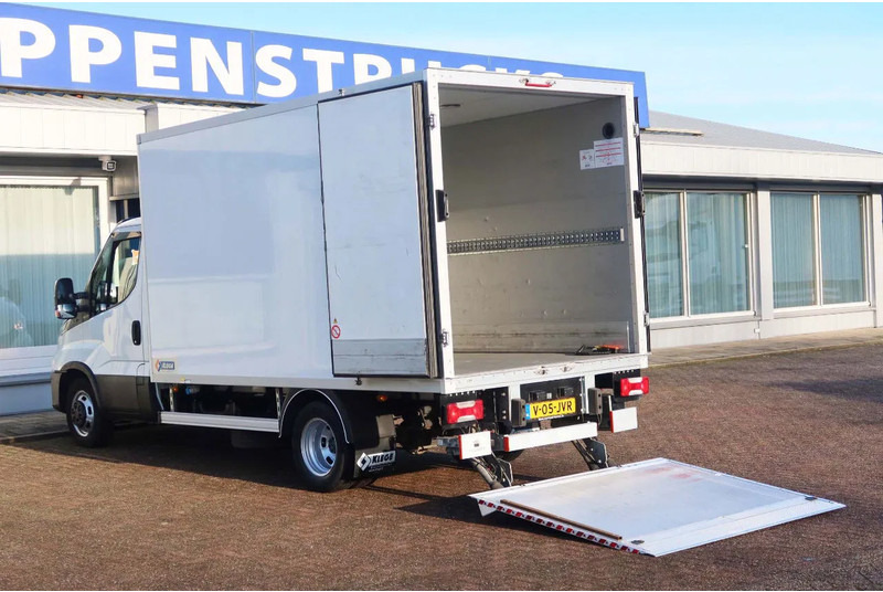 Iveco Daily 35C16 Carrier Xarios 350 Koel+Vries+verwarmen + stekker 220 volt, Dhollandia 750 kg klep - Refrigerated delivery van: picture 4 Iveco Daily 35C16 Carrier Xarios 350 Koel+Vries+verwarmen + stekker 220 volt, Dhollandia 750 kg klep - Refrigerated delivery van: picture 4