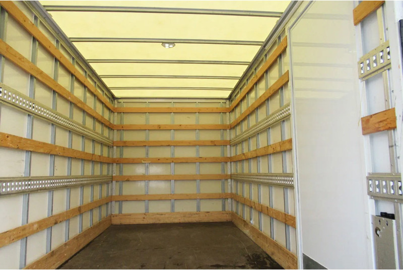 Iveco Daily 35S14 Bakwagen +Laadklep DHollandia 750 kg - Closed box van: picture 4 Iveco Daily 35S14 Bakwagen +Laadklep DHollandia 750 kg - Closed box van: picture 4