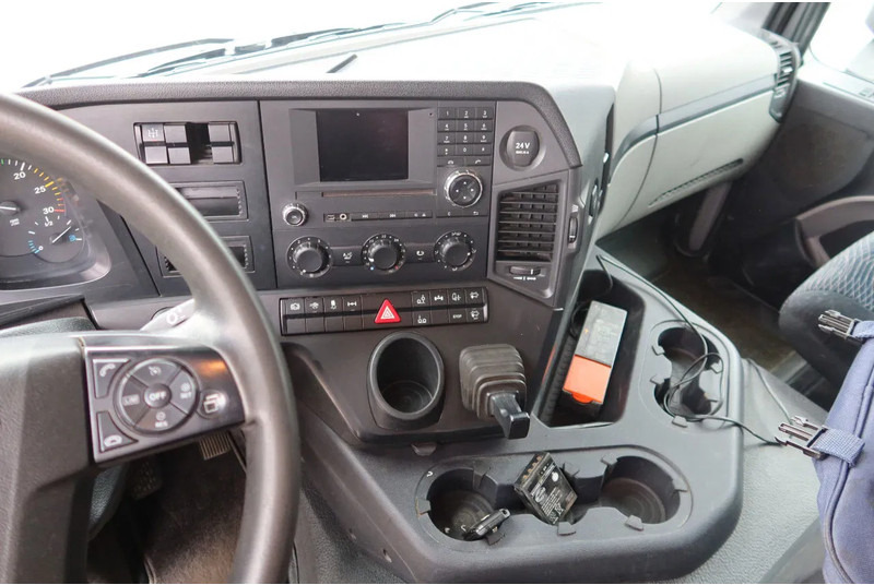 Mercedes-Benz ANTOS 2830 Kraanwagen open Laadbak Fassi F295 + FLY-JIB - Crane truck: picture 5 Mercedes-Benz ANTOS 2830 Kraanwagen open Laadbak Fassi F295 + FLY-JIB - Crane truck: picture 5