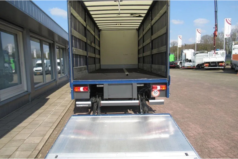 Mercedes-Benz Atego 1318L Euro 6 - Curtain side truck: picture 4 Mercedes-Benz Atego 1318L Euro 6 - Curtain side truck: picture 4