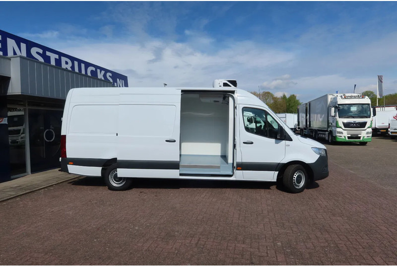 Mercedes-Benz Sprinter 317 CDI Automaat Carrier Koel/Vries/verwarmen L3/H2 - Refrigerated delivery van: picture 3 Mercedes-Benz Sprinter 317 CDI Automaat Carrier Koel/Vries/verwarmen L3/H2 - Refrigerated delivery van: picture 3