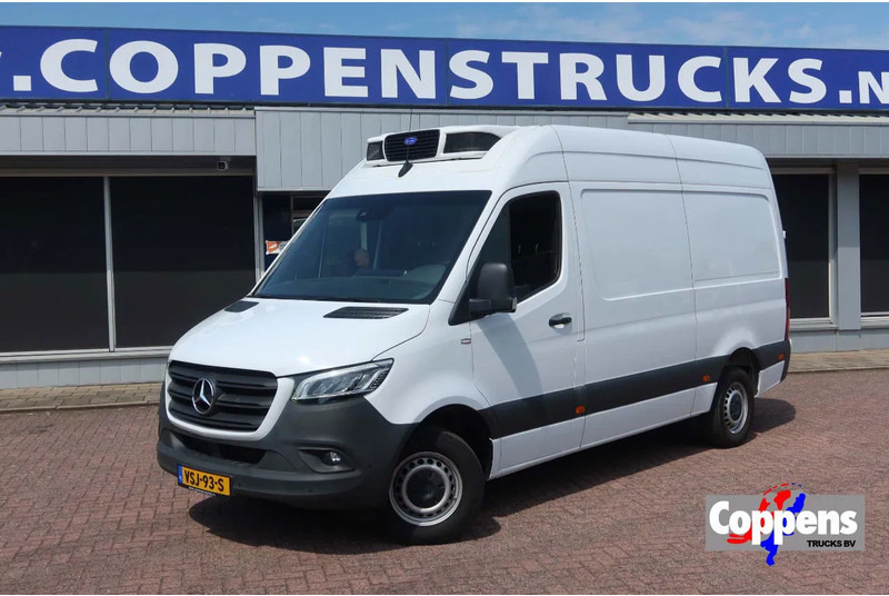 Mercedes-Benz Sprinter 317 Koel/Vries L2/H2 220 Volt stekker - Refrigerated delivery van: picture 1 Mercedes-Benz Sprinter 317 Koel/Vries L2/H2 220 Volt stekker - Refrigerated delivery van: picture 1