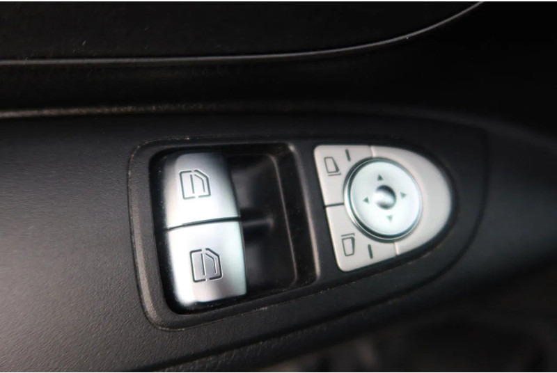 Small van Mercedes-Benz Vito 116 CDI: picture 14
