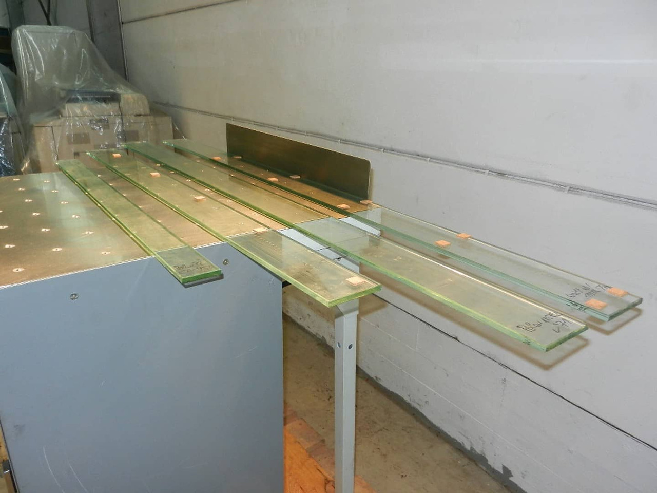 Polar 72-82-90-115 - Paper cutting machine: picture 3 Polar 72-82-90-115 - Paper cutting machine: picture 3