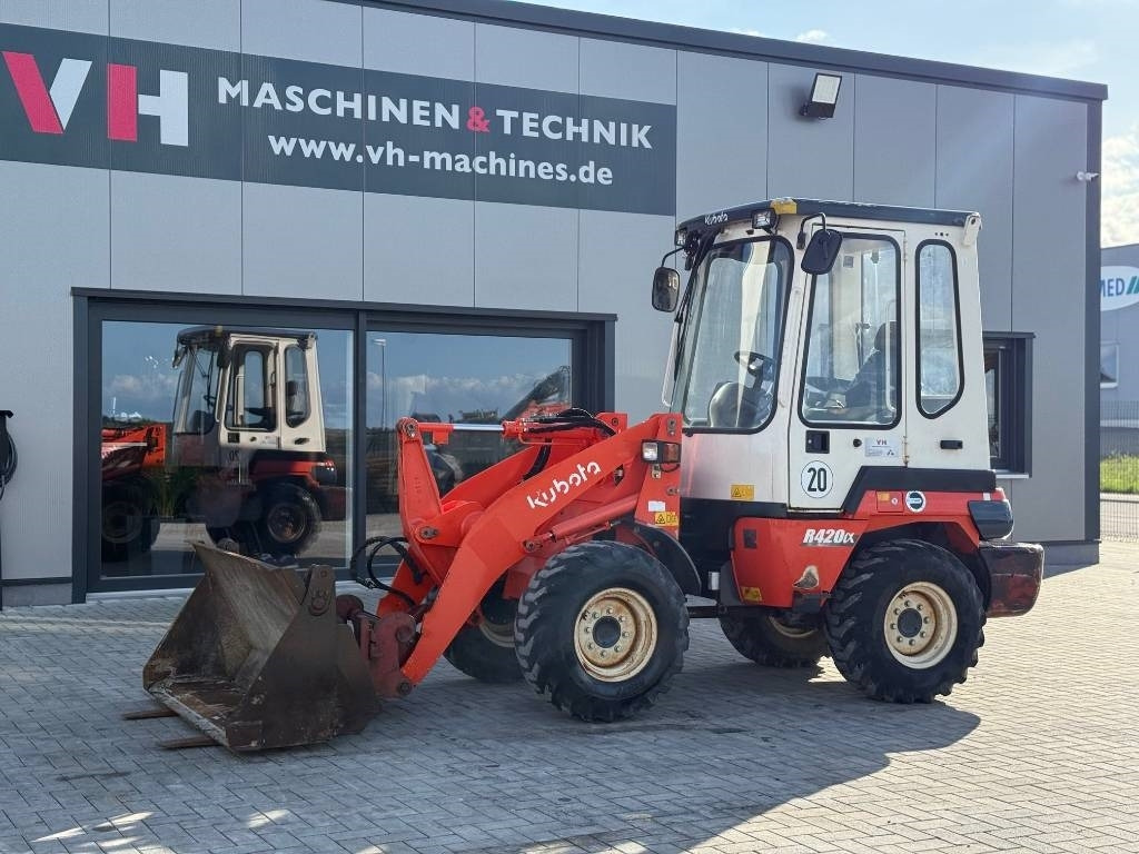 Kubota R 420  - Wheel loader: picture 2 Kubota R 420  - Wheel loader: picture 2
