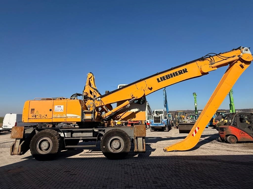 Liebherr A 934 C HD Litronic leasing Liebherr A 934 C HD Litronic: picture 6 Liebherr A 934 C HD Litronic leasing Liebherr A 934 C HD Litronic: picture 6