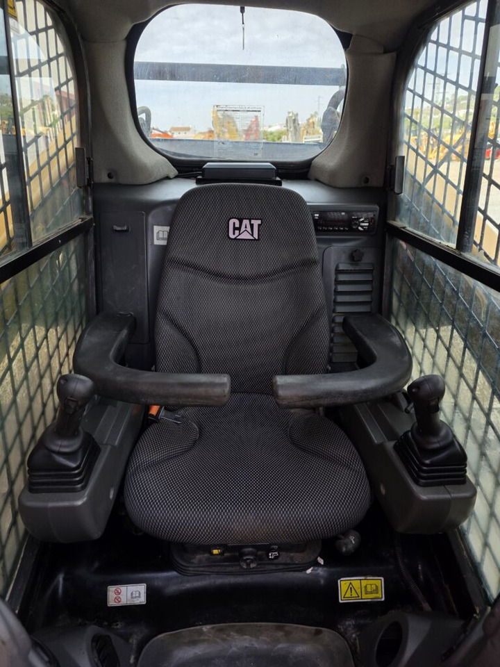 CAT 289D3 ALTO CAUDAL - Skid steer loader: picture 5 CAT 289D3 ALTO CAUDAL - Skid steer loader: picture 5