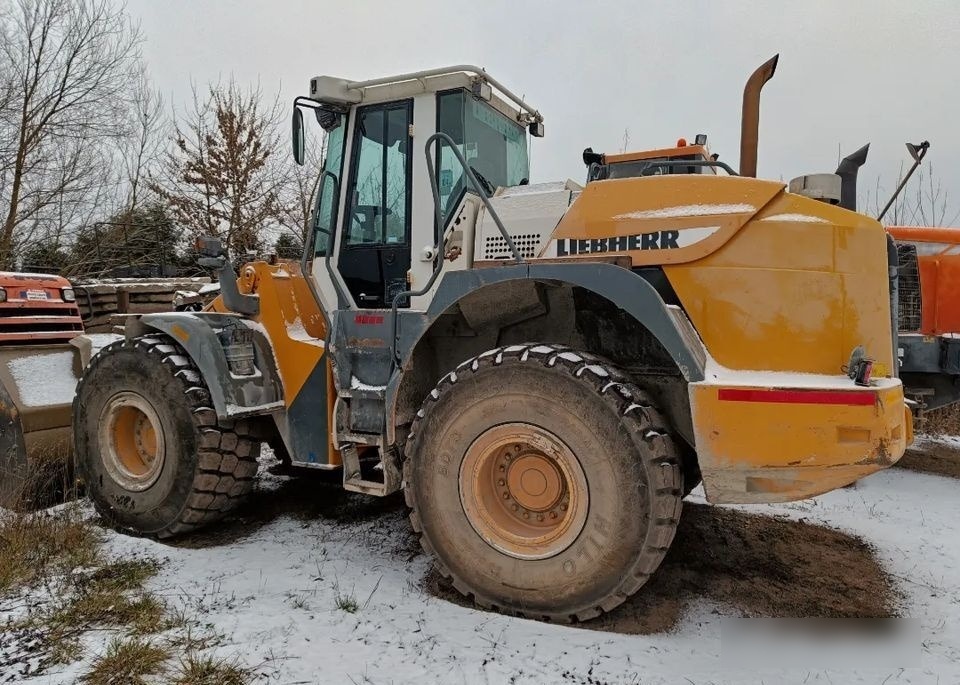 Wheel loader Liebherr L544 2 plus 2: picture 6 Wheel loader Liebherr L544 2 plus 2: picture 6