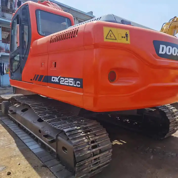 22tons Used Excavator Doosan DX225 In Good Condition Used Original doosan 225 excavator - Crawler excavator: picture 2 22tons Used Excavator Doosan DX225 In Good Condition Used Original doosan 225 excavator - Crawler excavator: picture 2
