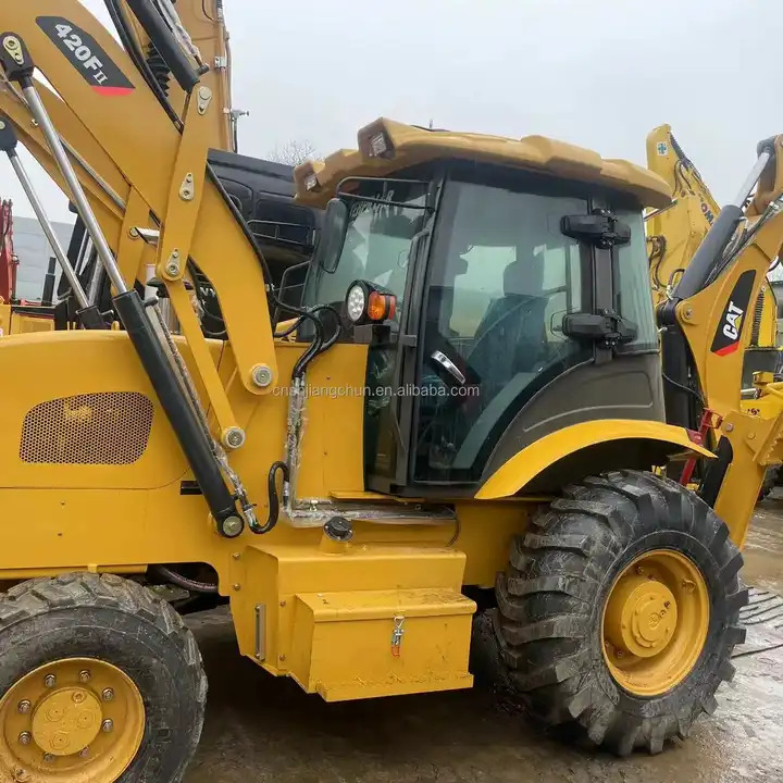 HT636 Mini Tractor with Front End Loader and Backhoe Efficient Cat 420F2 Backhoe Loader Weichai Engine New Condition - Backhoe loader: picture 2 HT636 Mini Tractor with Front End Loader and Backhoe Efficient Cat 420F2 Backhoe Loader Weichai Engine New Condition - Backhoe loader: picture 2